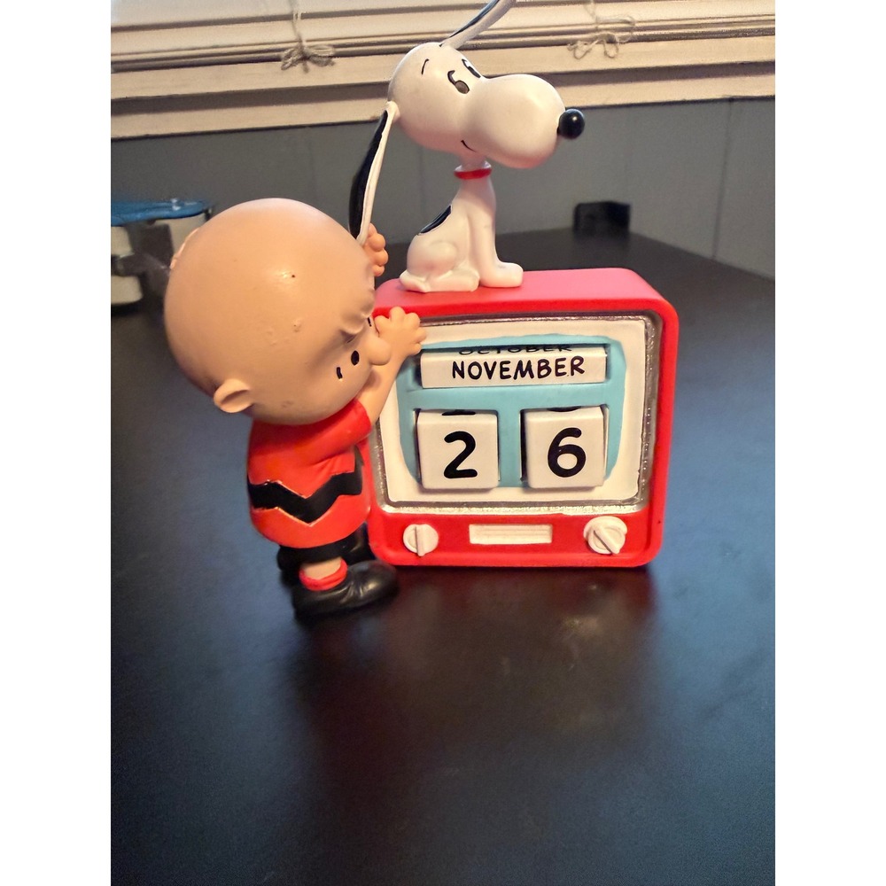 NEW Rare Hallmark Peanuts TV Perpetual Calendar